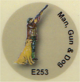 E253 男・拳銃・犬