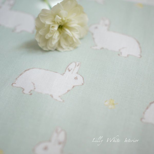 Lilly White Designs -Rabbit & Clover- garden green ラビット＆クローバー(ガーデングリーン)生地